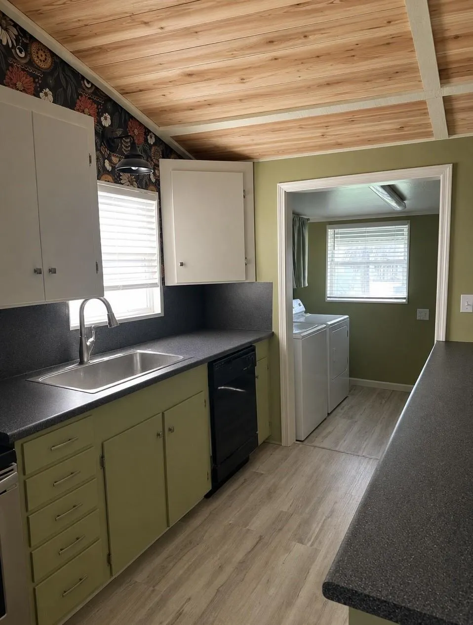 16717 Captain Hook Jamaica Beach, TX 77554