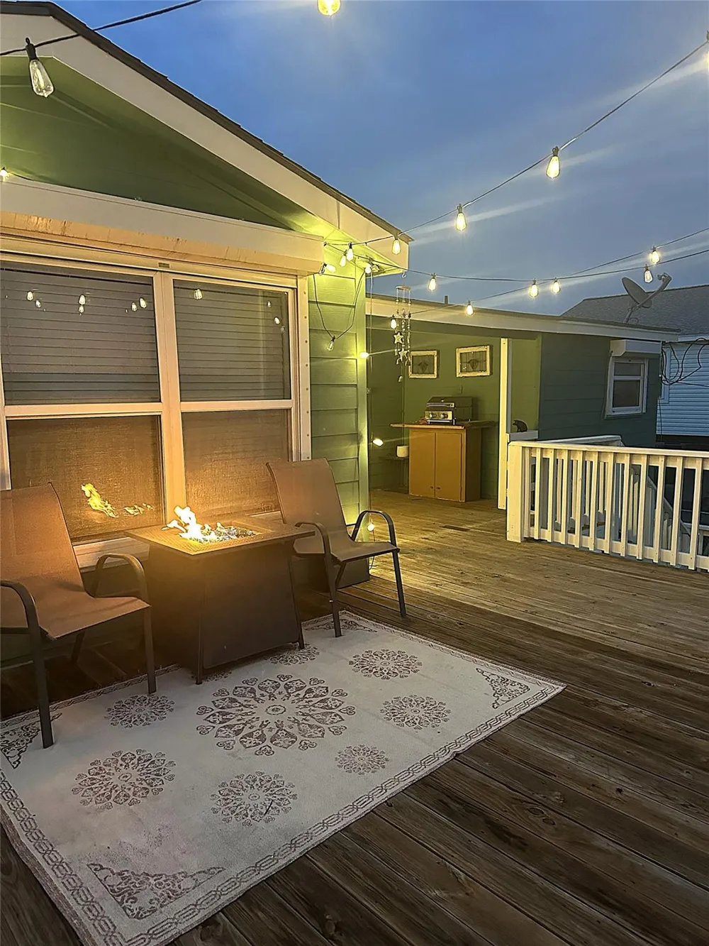 16717 Captain Hook Jamaica Beach, TX 77554