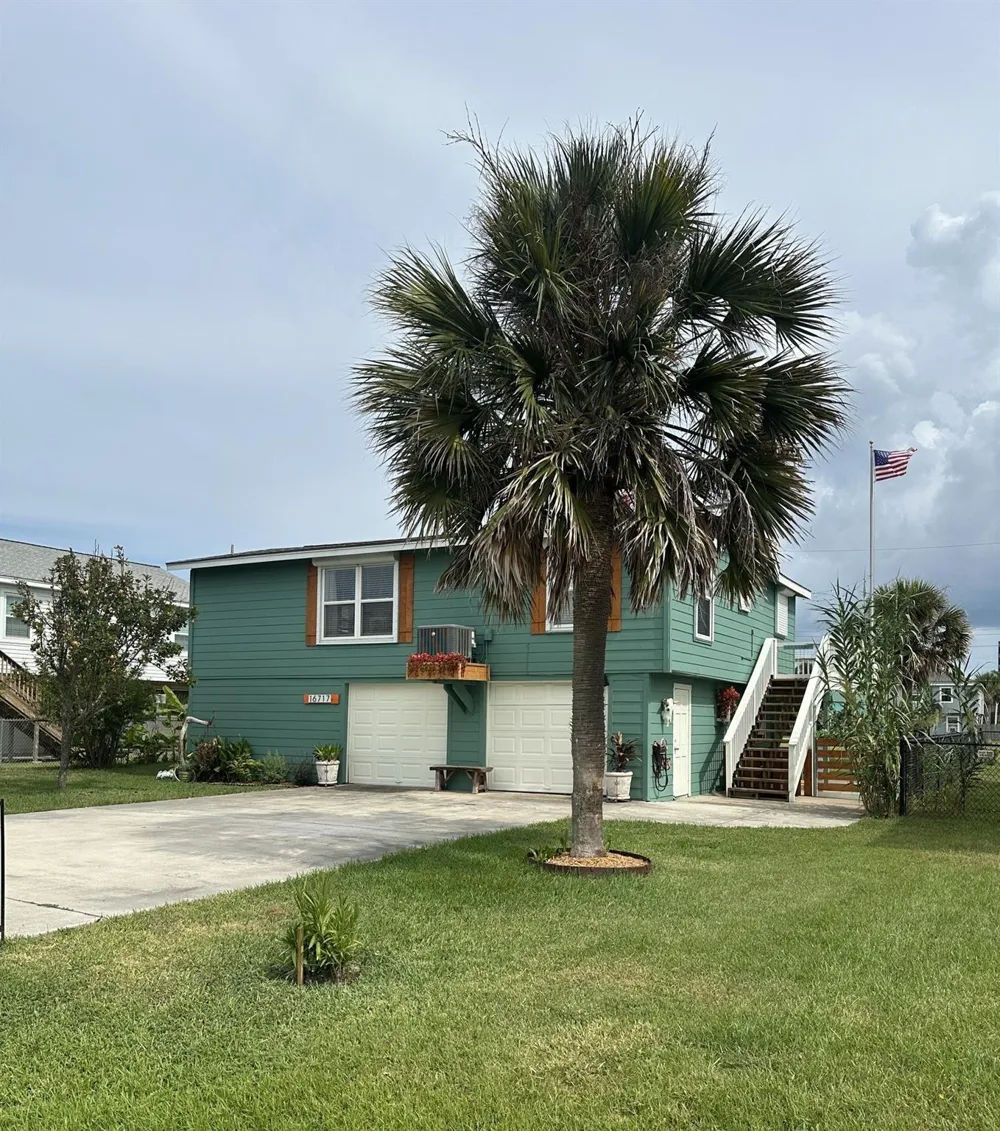16717 Captain Hook Jamaica Beach, TX 77554