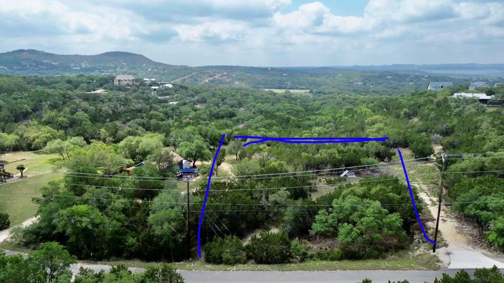 1123 Summit Bluff Canyon Lake, TX 78133