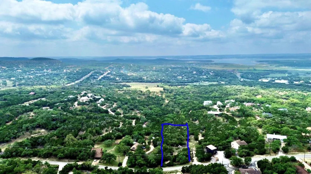 1123 Summit Bluff Canyon Lake, TX 78133