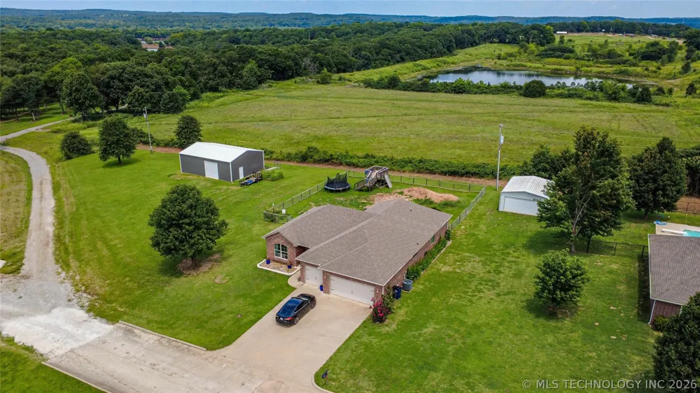 1431 Crestview Drive Cleveland, OK 74020