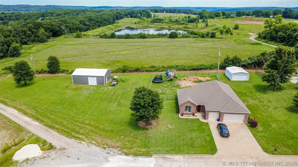 1431 Crestview Drive Cleveland, OK 74020