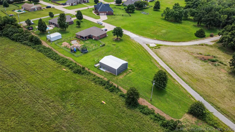 1431 Crestview Drive Cleveland, OK 74020
