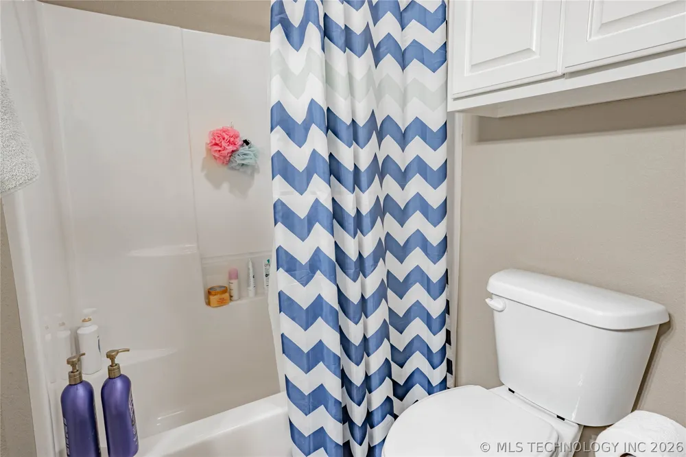 1431 Crestview Drive Cleveland, OK 74020