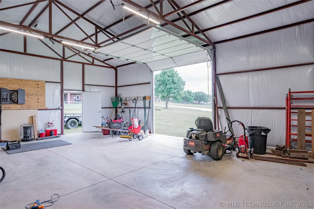 1431 Crestview Drive Cleveland, OK 74020