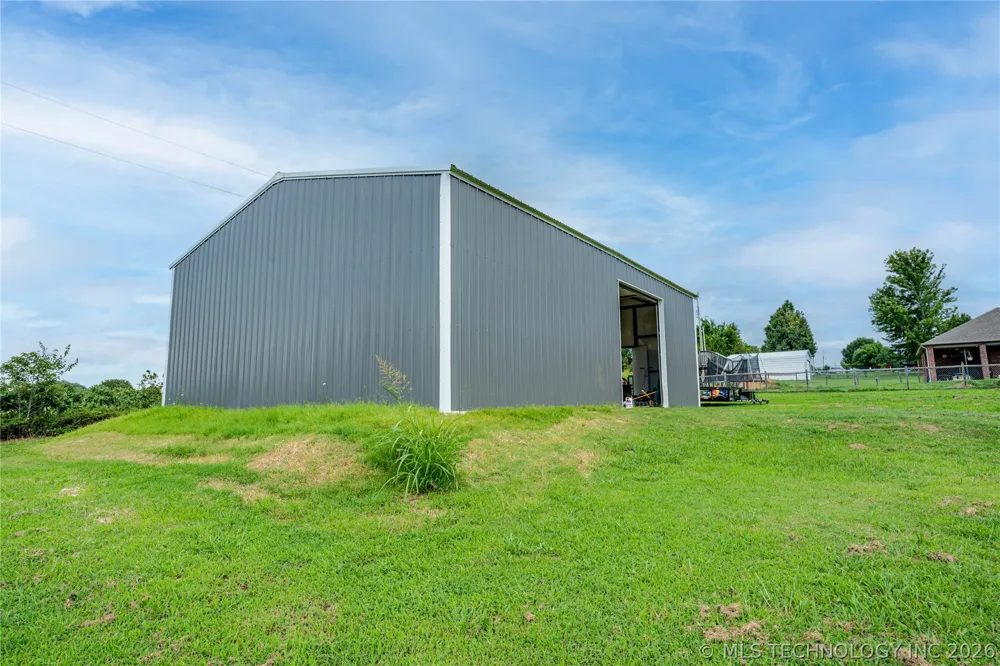 1431 Crestview Drive Cleveland, OK 74020