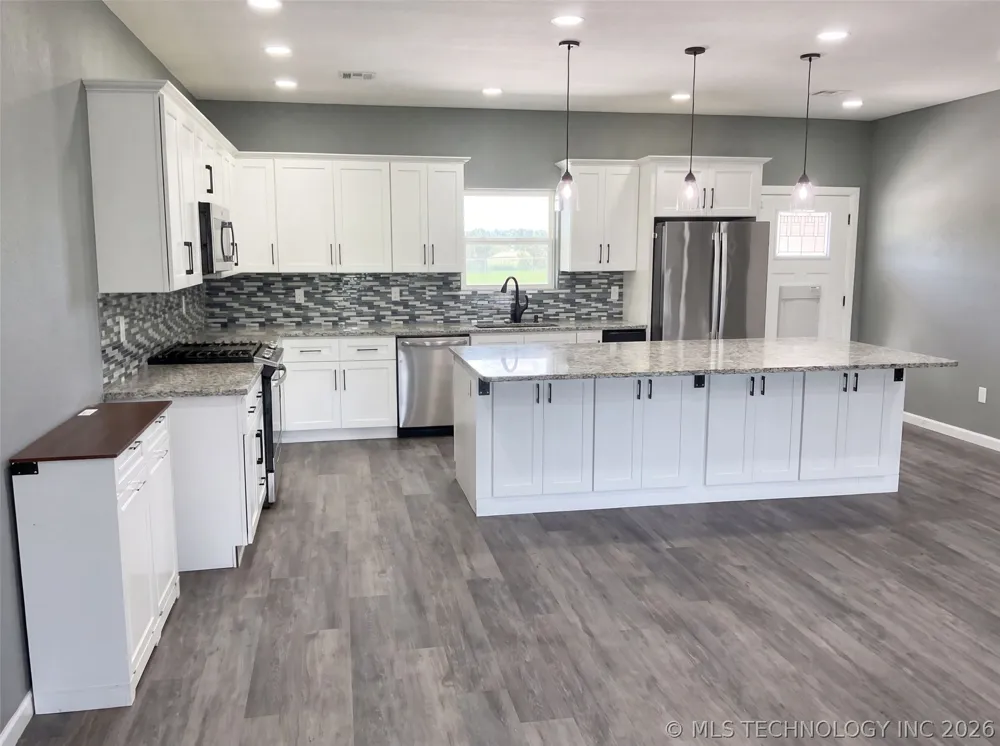 1950 E 474 STREET Pryor, OK 74361