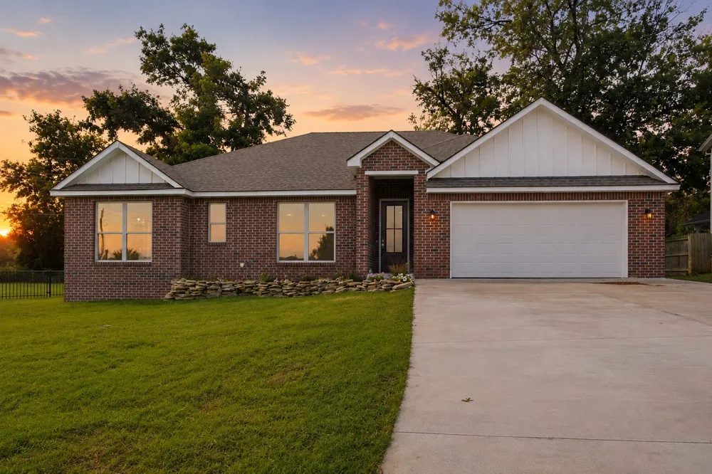400 W 54th Street Sand Springs, OK 74063