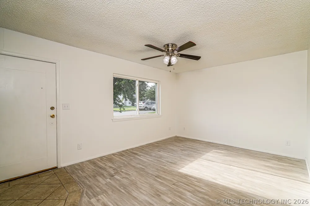 44 S 200th East Avenue Tulsa, OK 74108