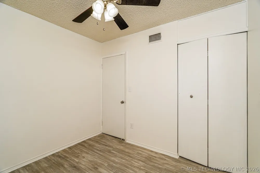 44 S 200th East Avenue Tulsa, OK 74108