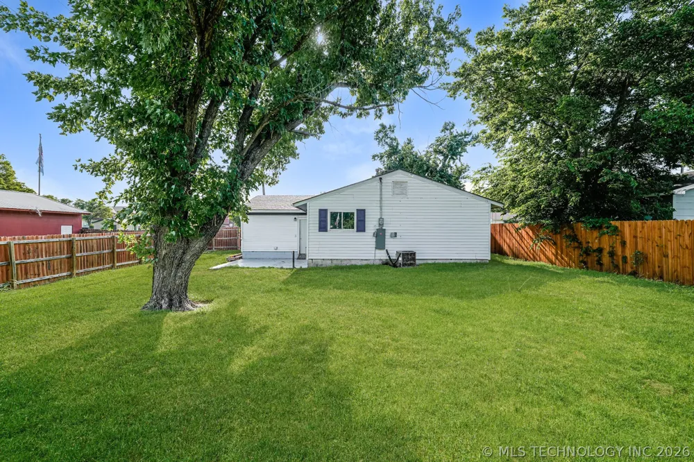 44 S 200th East Avenue Tulsa, OK 74108