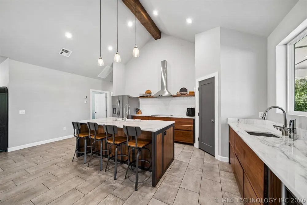 8116 Gary Drive Tulsa, OK 74131