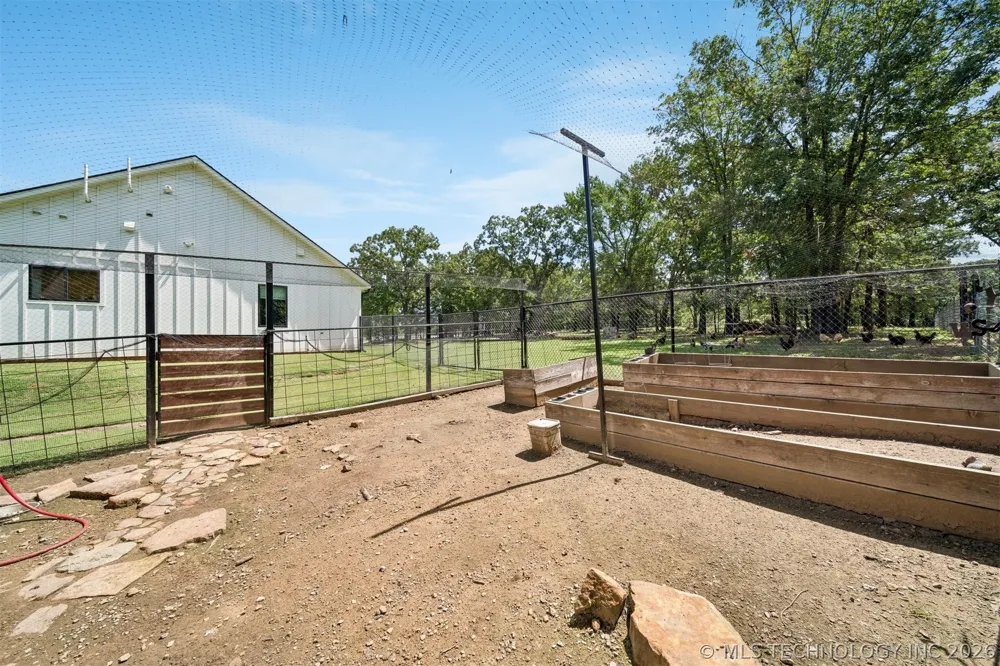 8116 Gary Drive Tulsa, OK 74131
