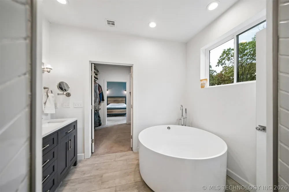 8116 Gary Drive Tulsa, OK 74131
