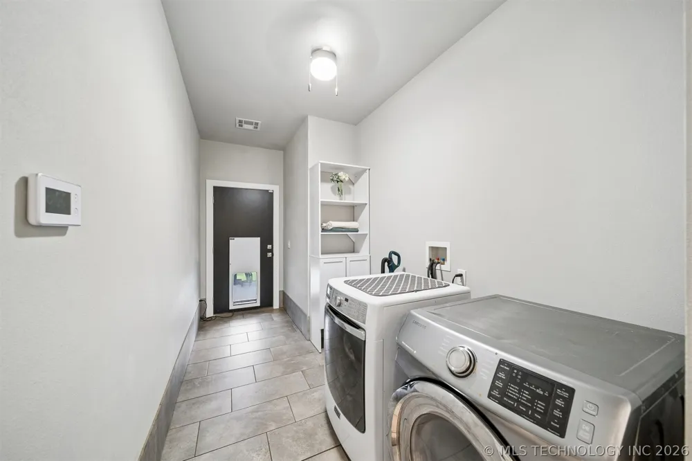 8116 Gary Drive Tulsa, OK 74131