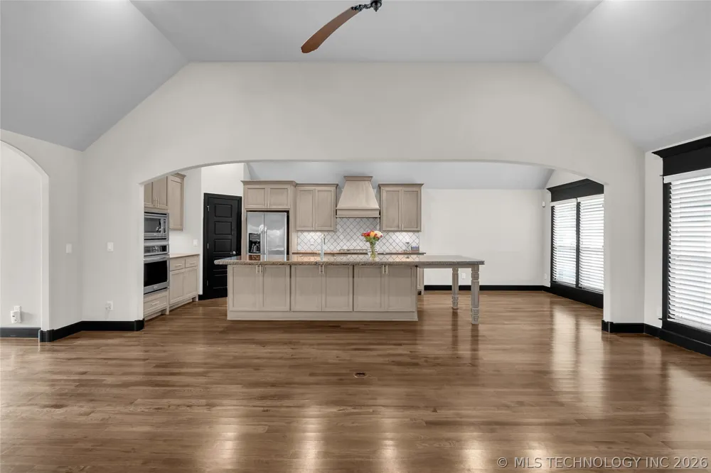 3915 S 15th Place Broken Arrow, OK 74011