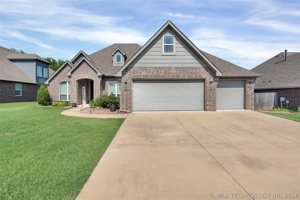 3915 S 15th Place Broken Arrow, OK 74011