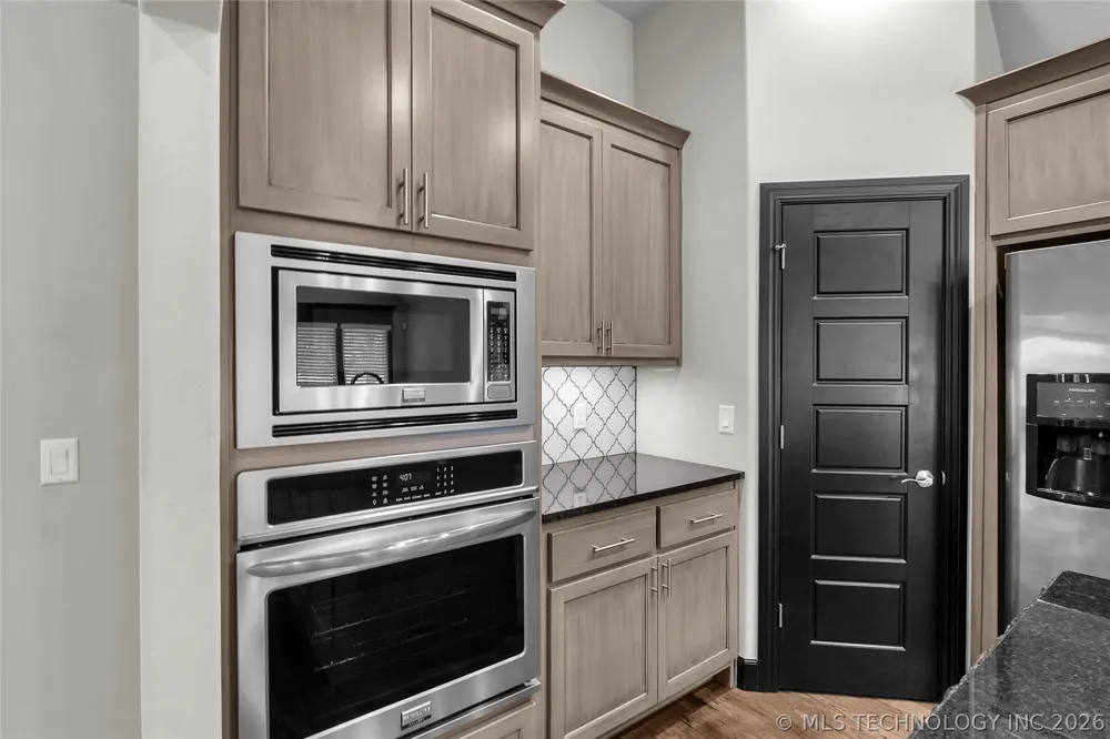 3915 S 15th Place Broken Arrow, OK 74011