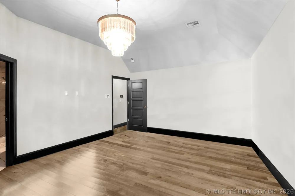 3915 S 15th Place Broken Arrow, OK 74011