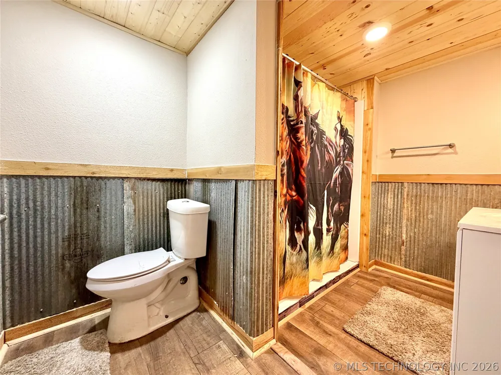 68452 S 319 ROAD Wagoner, OK 74467