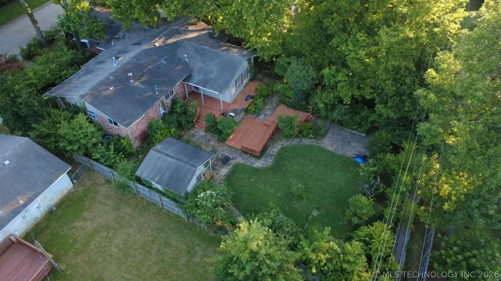 926 E 13th Street Claremore, OK 74017