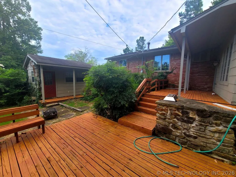 926 E 13th Street Claremore, OK 74017
