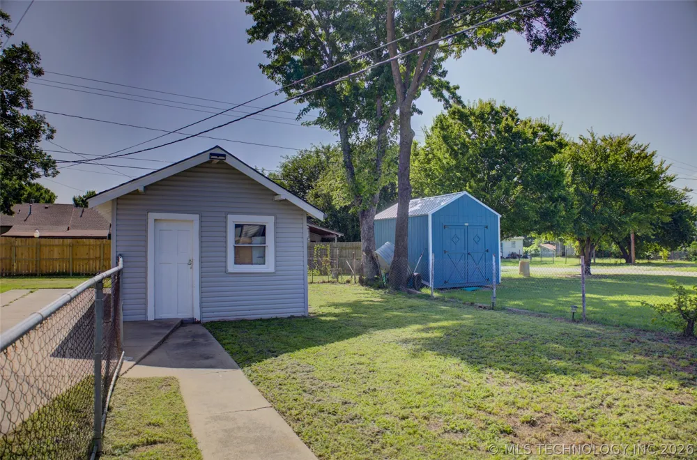 920 S Price Avenue Hominy, OK 74035