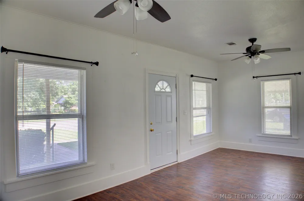 920 S Price Avenue Hominy, OK 74035
