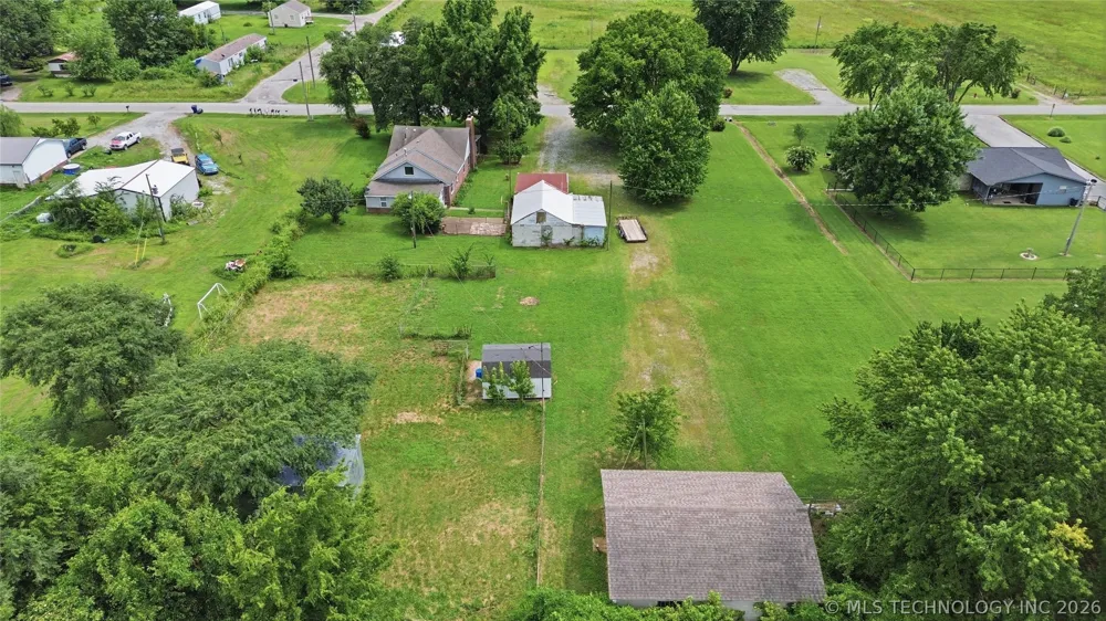 2732 Old Airport Pryor, OK 74361