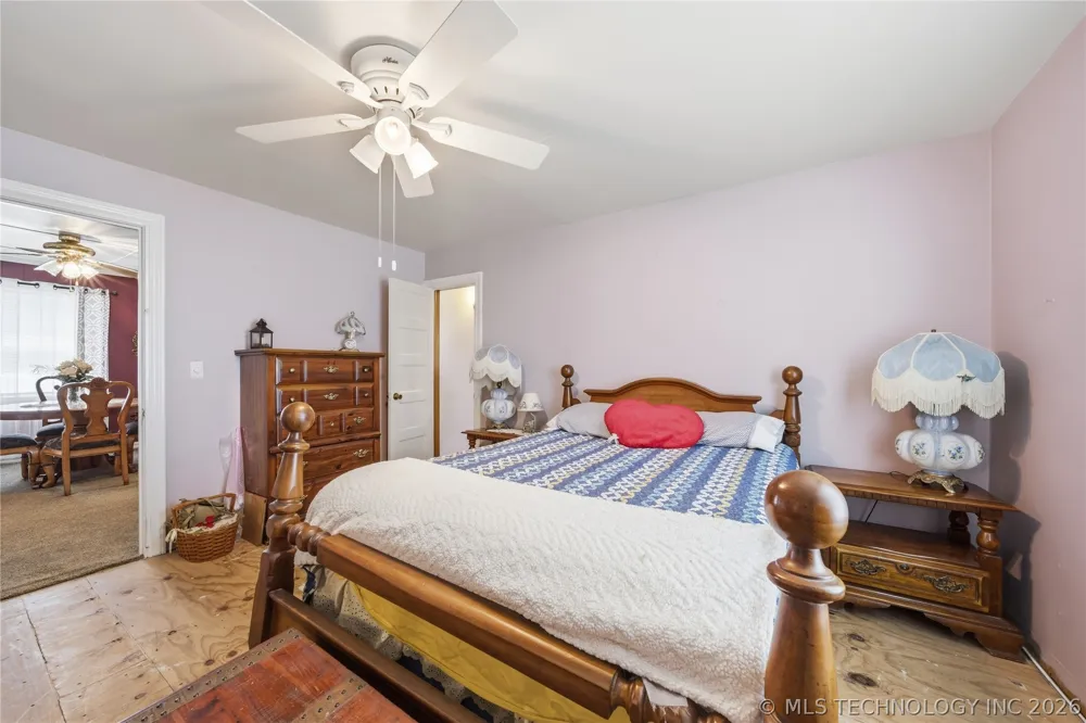 2732 Old Airport Pryor, OK 74361