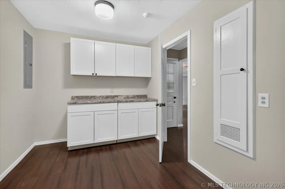 1902 Skyline Place Bartlesville, OK 74006