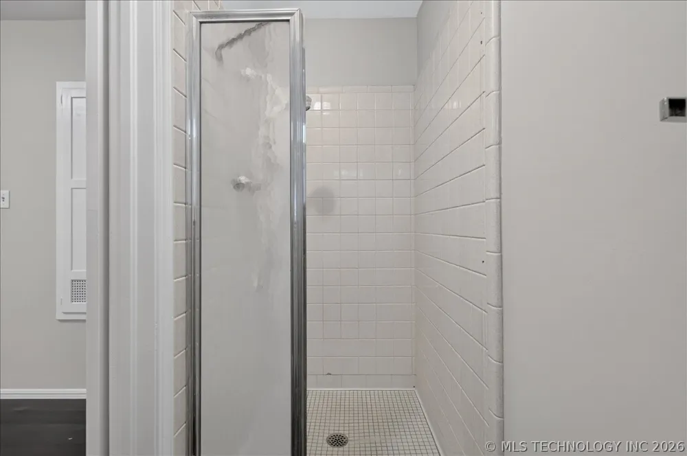 1902 Skyline Place Bartlesville, OK 74006
