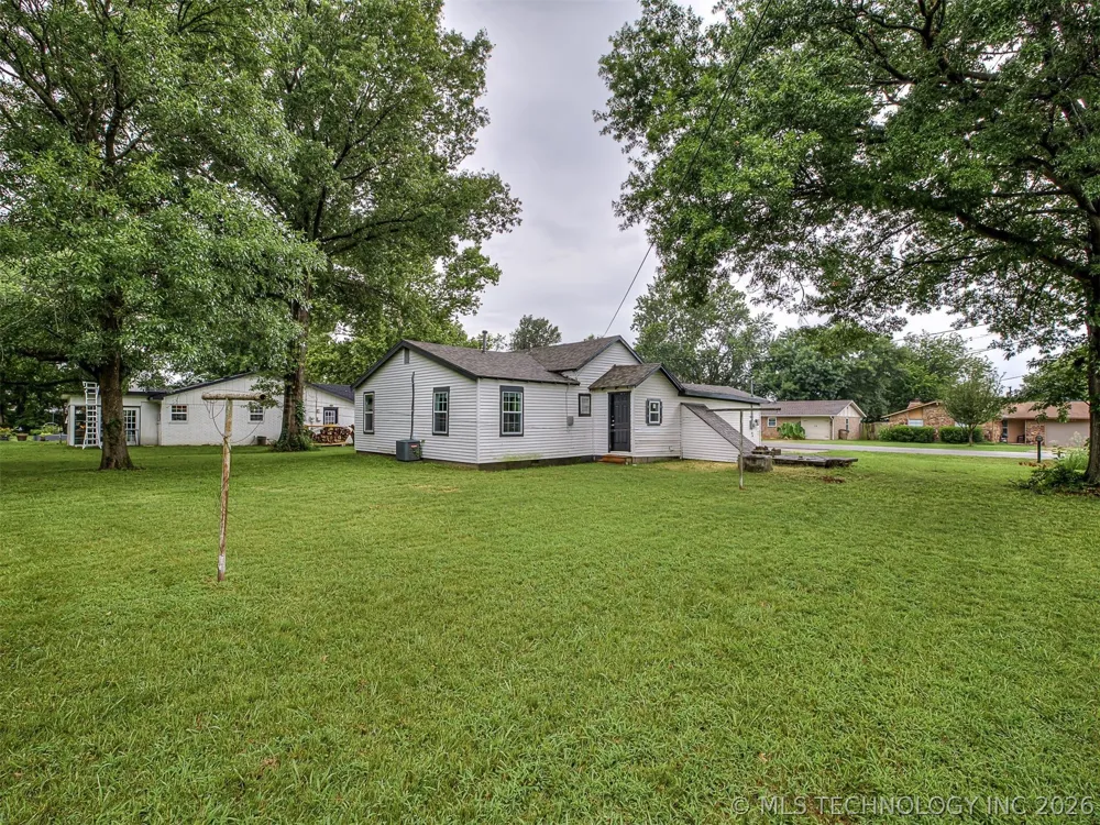 612 Washington Avenue Wagoner, OK 74467