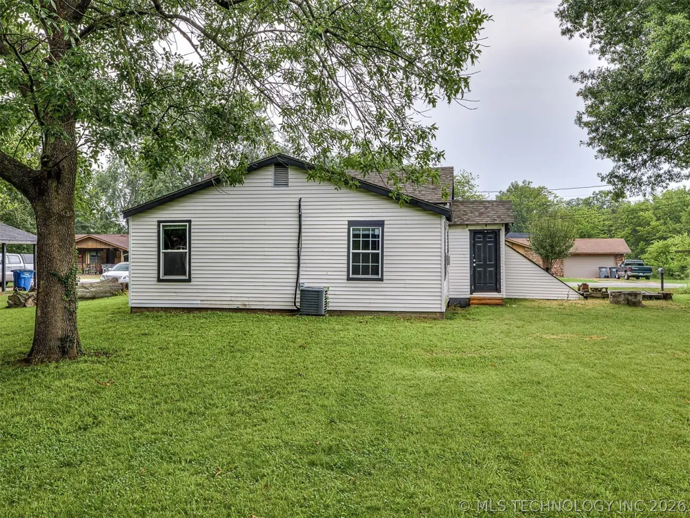 612 Washington Avenue Wagoner, OK 74467