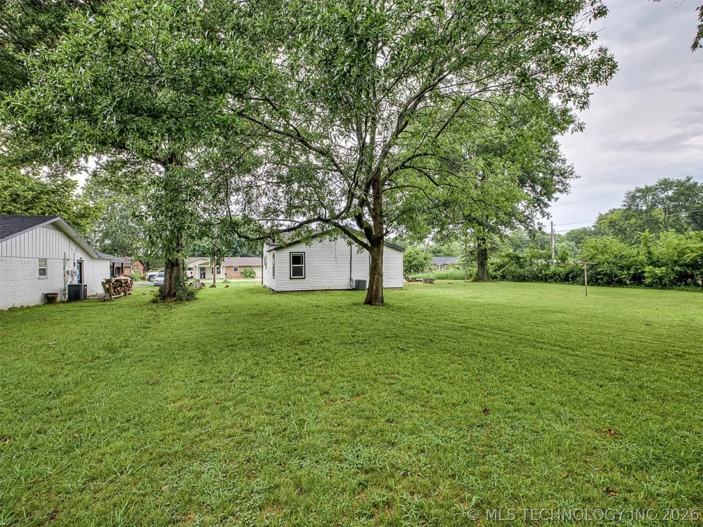 612 Washington Avenue Wagoner, OK 74467