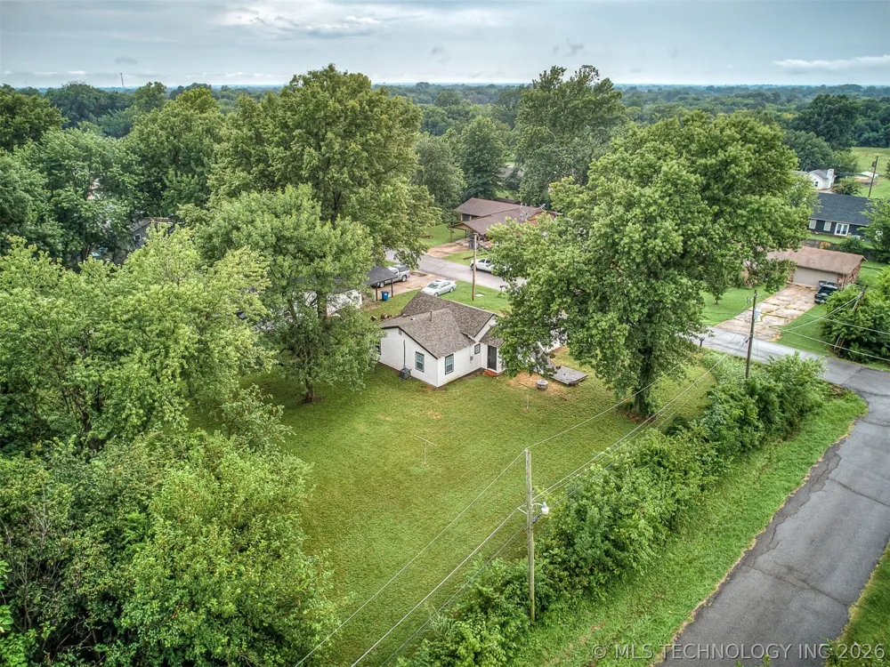612 Washington Avenue Wagoner, OK 74467