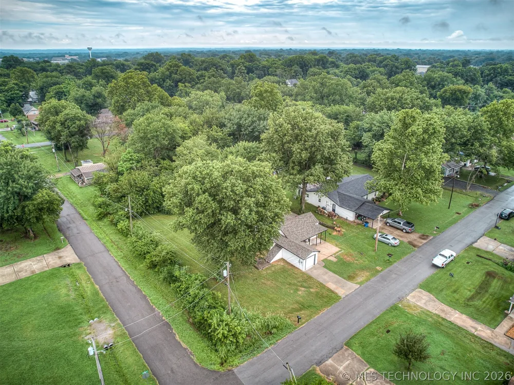 612 Washington Avenue Wagoner, OK 74467