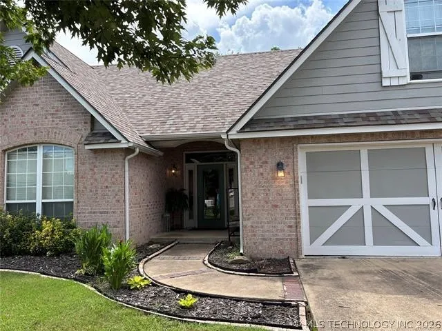 8040 Silverado Road Claremore, OK 74019