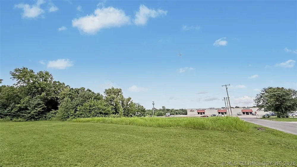 1139 Wewoka Street Muskogee, OK 74401