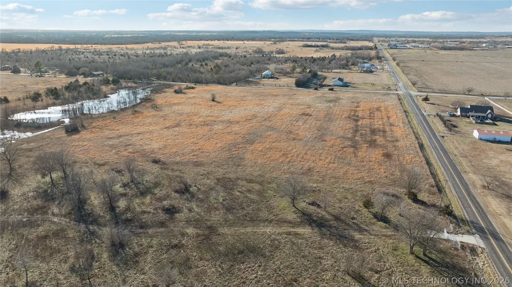 201 S Harvard Road Mounds, OK 74047