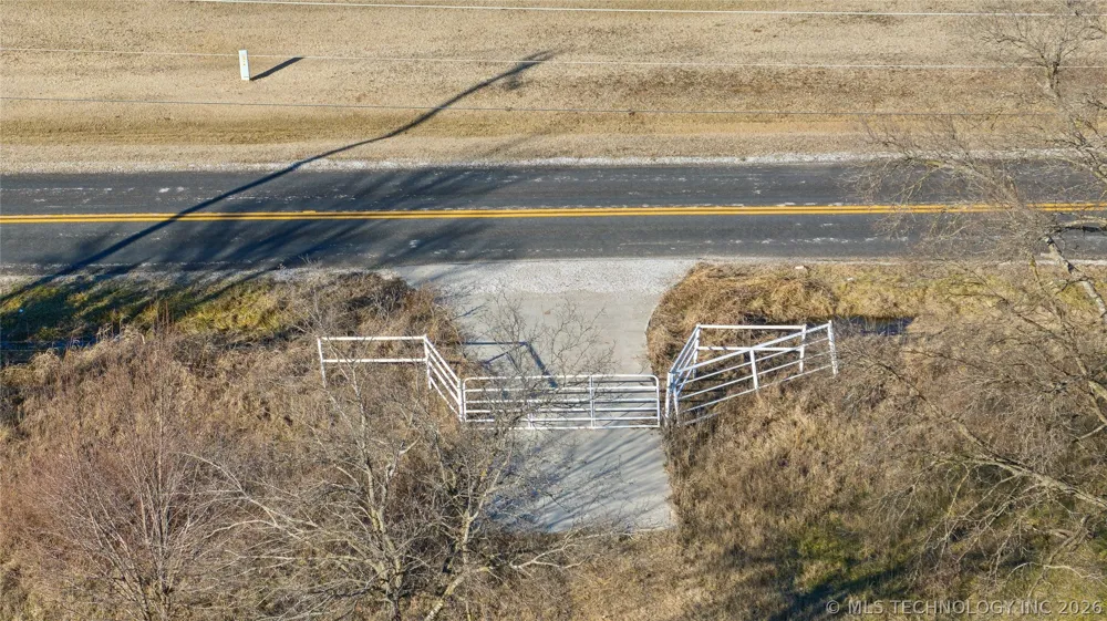 201 S Harvard Road Mounds, OK 74047