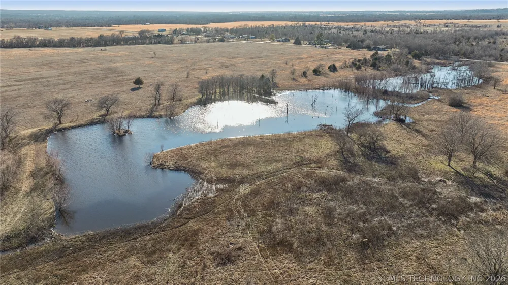 201 S Harvard Road Mounds, OK 74047