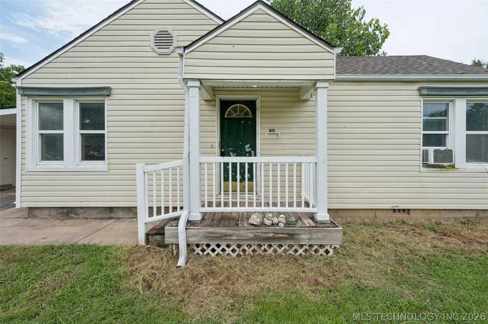 611 W 6th Street Chelsea, OK 74016
