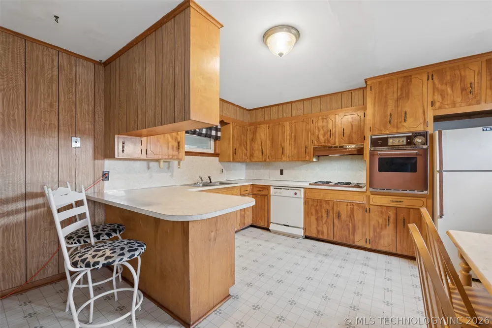 611 W 6th Street Chelsea, OK 74016
