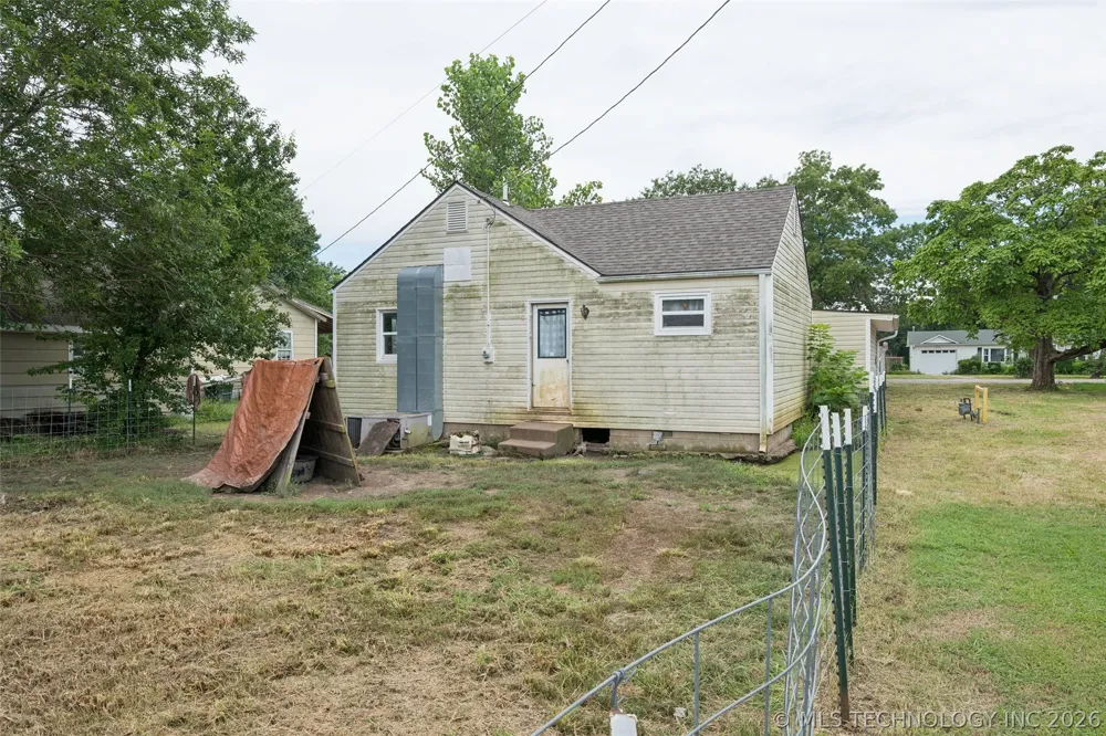 611 W 6th Street Chelsea, OK 74016