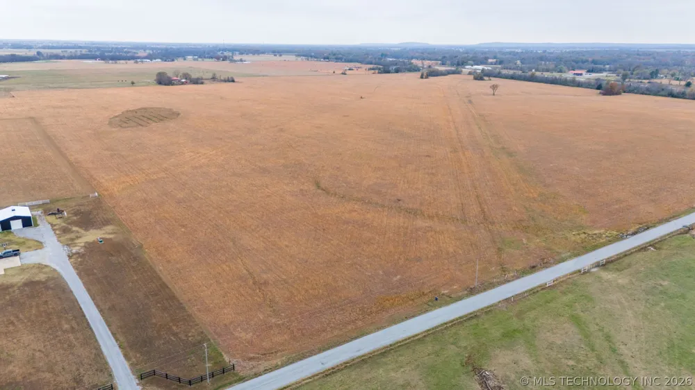 4 W 430 Adair, OK 74330
