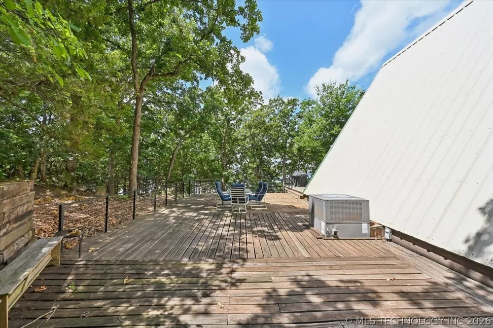 90 W Cedar Loop Cleveland, OK 74020
