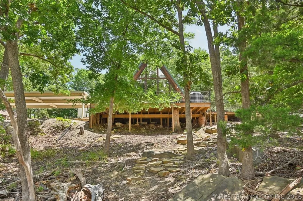 90 W Cedar Loop Cleveland, OK 74020