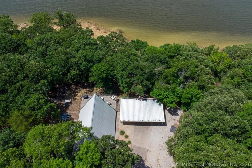 90 W Cedar Loop Cleveland, OK 74020